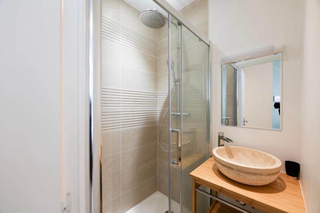 פריז Green Apartment Near Montmartre And Opera מראה חיצוני תמונה